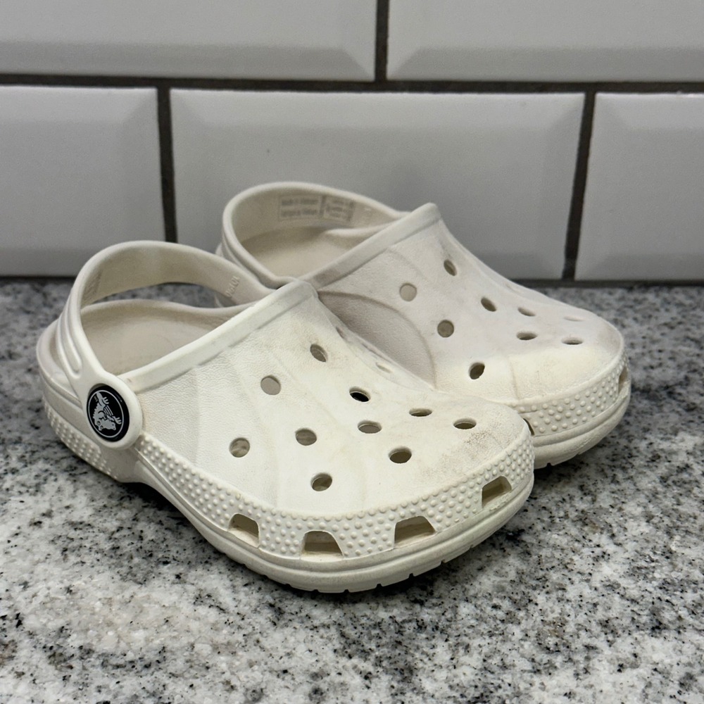 Crocs‎ Kids Size 6 7 Classic Clog White Slip On Breathable Lightweight Casual
